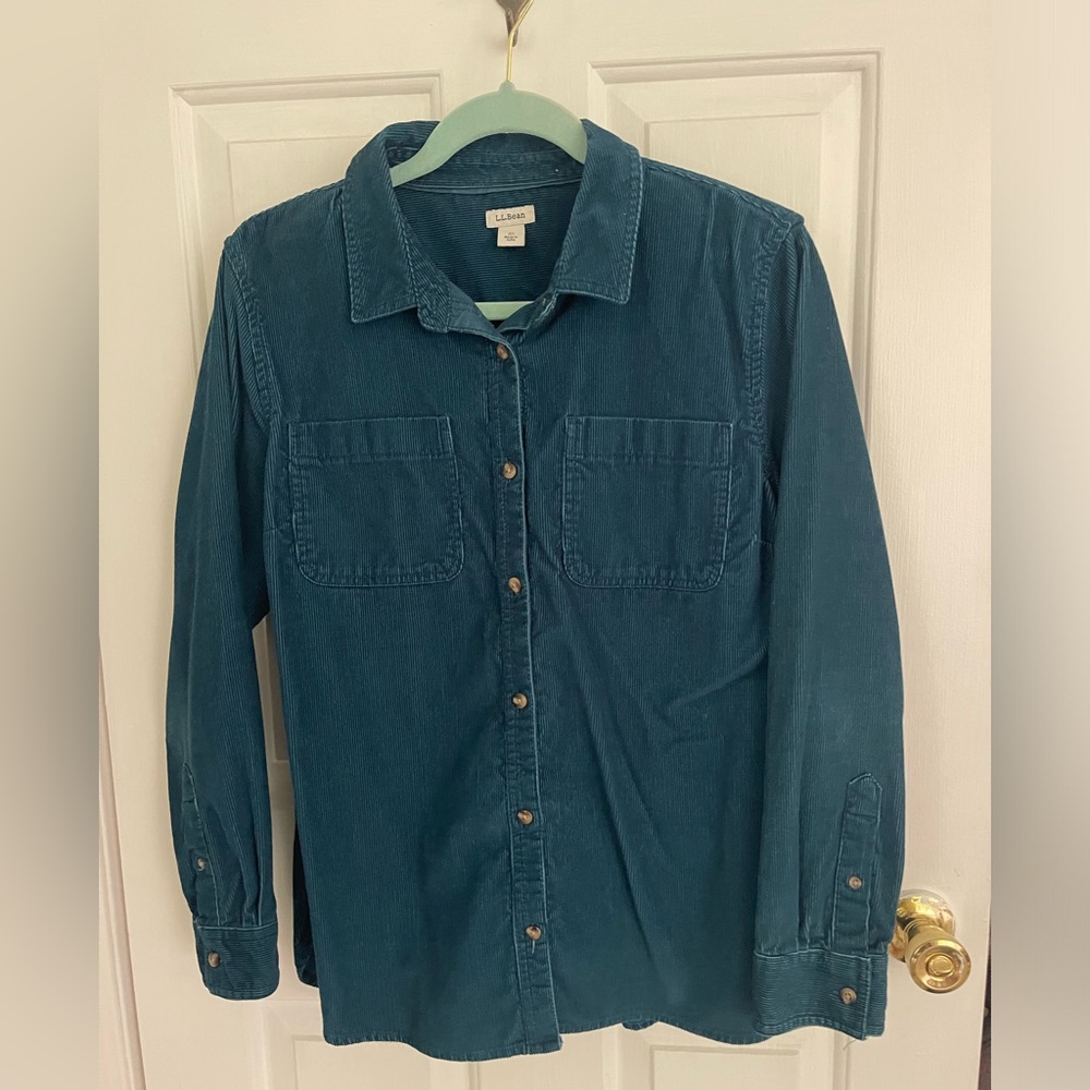 L.L. bean corduroy, button down shirt. Size: M